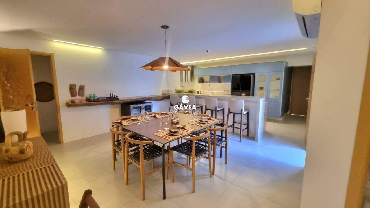 Apartamento à venda no Canto do Forte: 