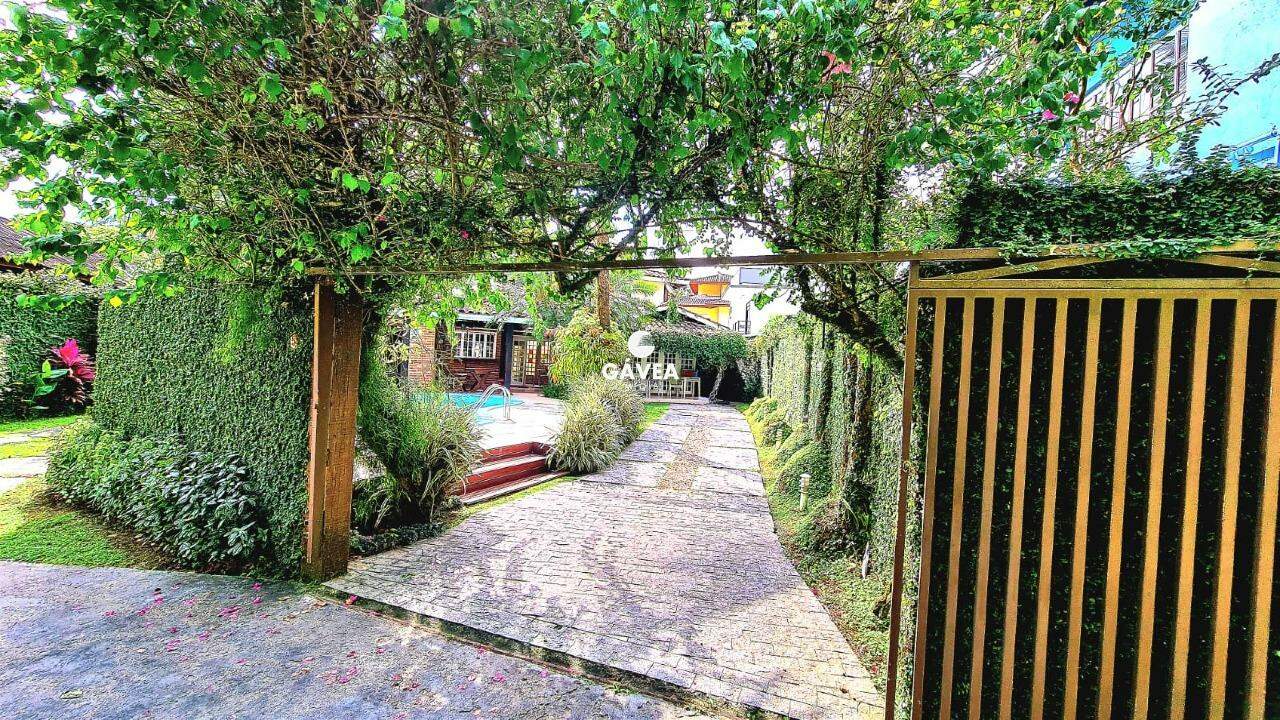 Casa à venda no Boiçucanga: 