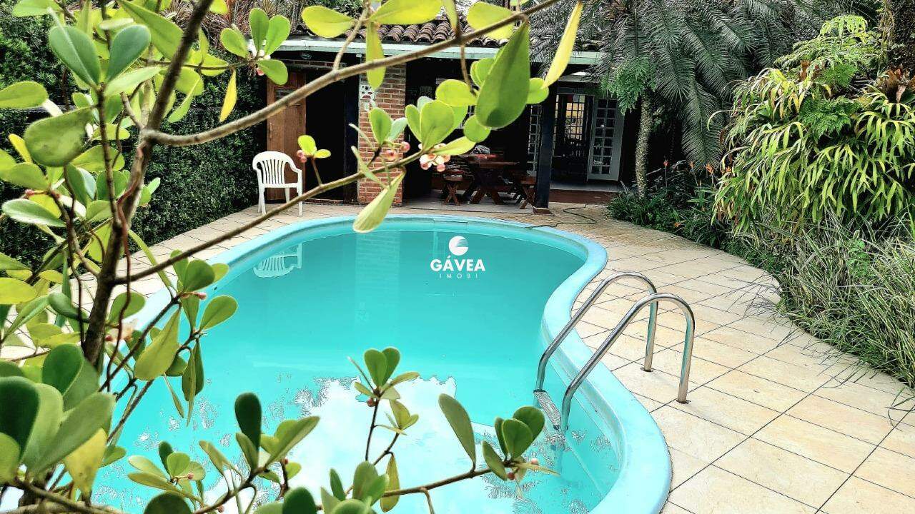 Casa à venda no Boiçucanga: 