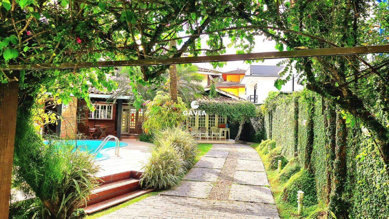 Casa à venda no Boiçucanga: 