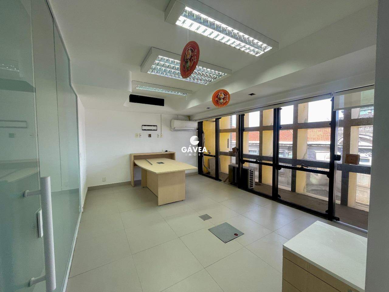 Conjunto Comercial/sala à venda no Centro: 