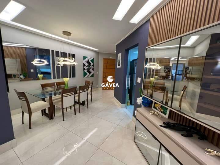 Apartamento à venda no Canto do Forte: 