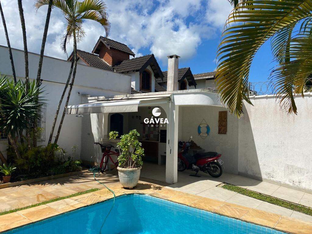 Casa à venda no Enseada: 