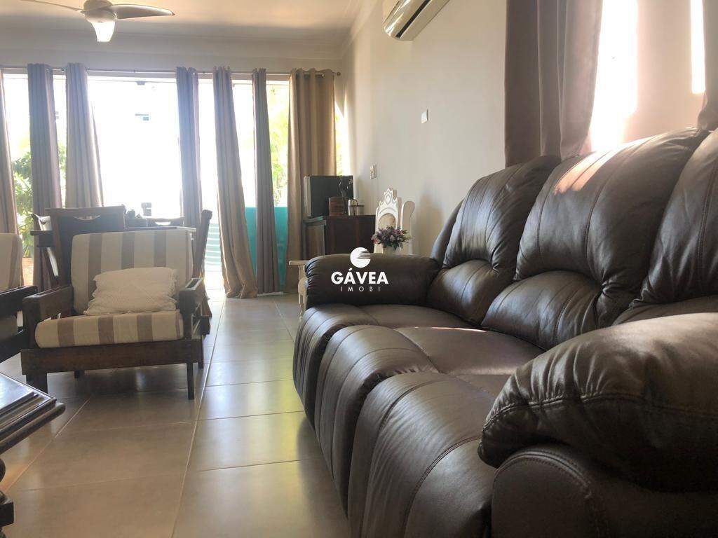 Casa à venda no Enseada: 