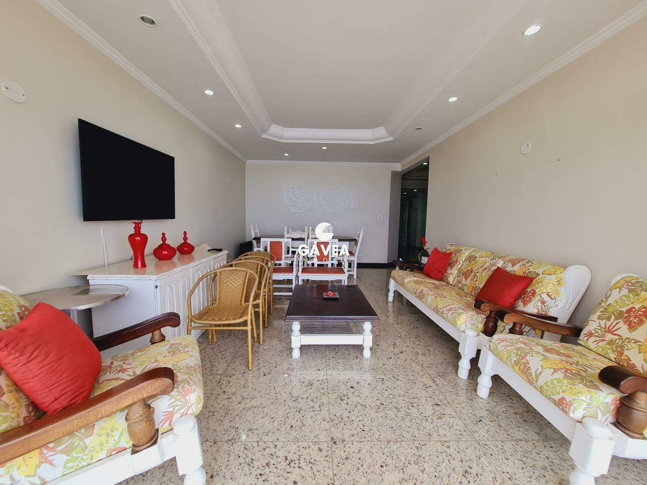 Apartamento à venda no Pitangueiras: 