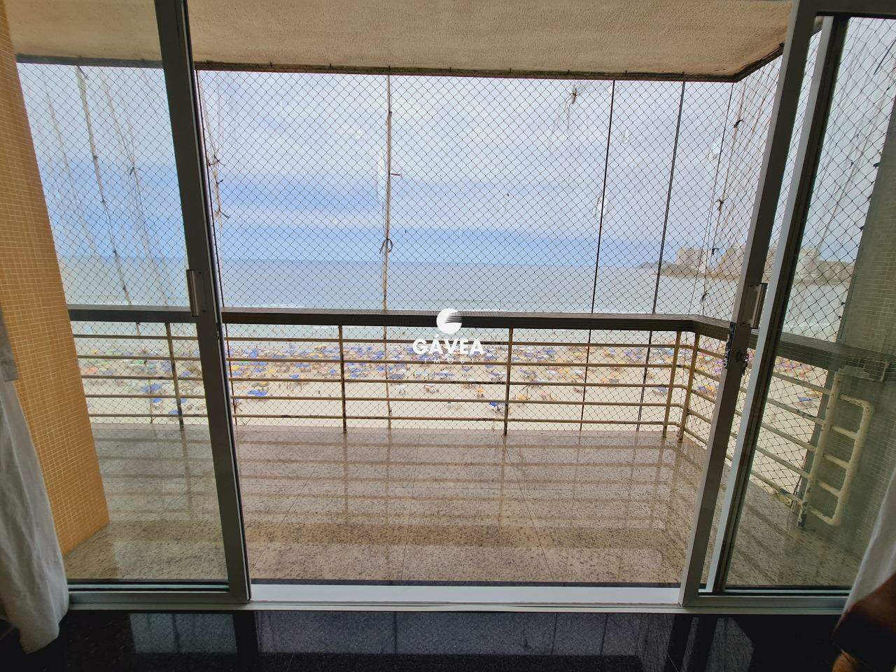 Apartamento à venda no Pitangueiras: 