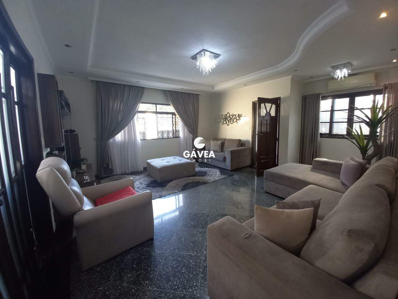 Casa à venda no Esplanada dos Barreiros: 