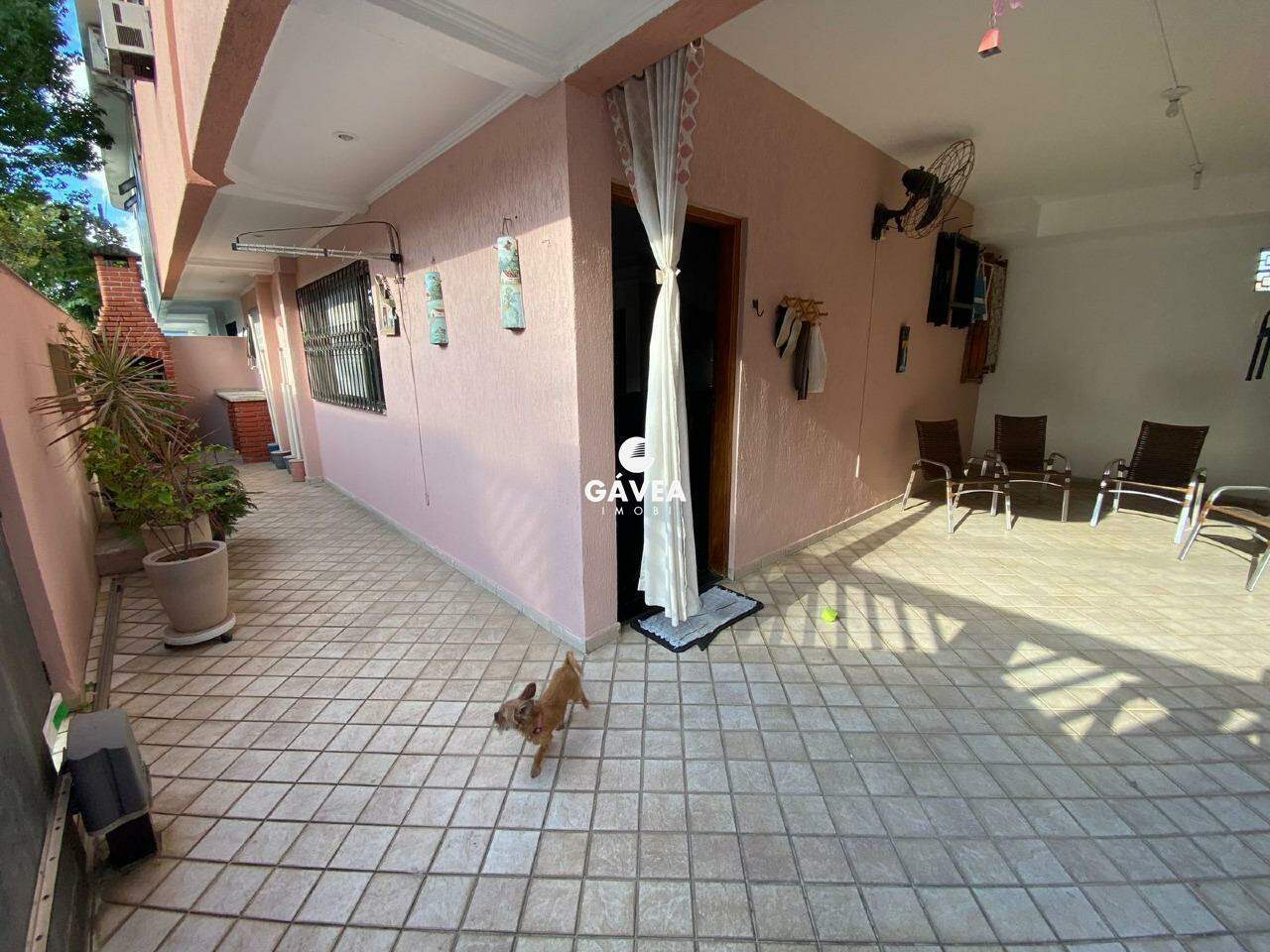 Sobrado à venda no Estuário: 