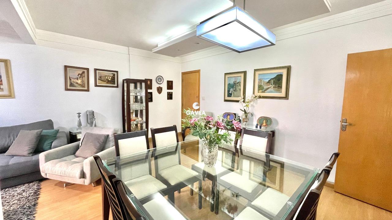 Apartamento à venda no Ponta da Praia: 