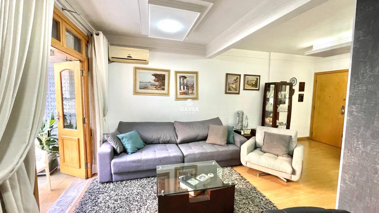 Apartamento à venda no Ponta da Praia: 