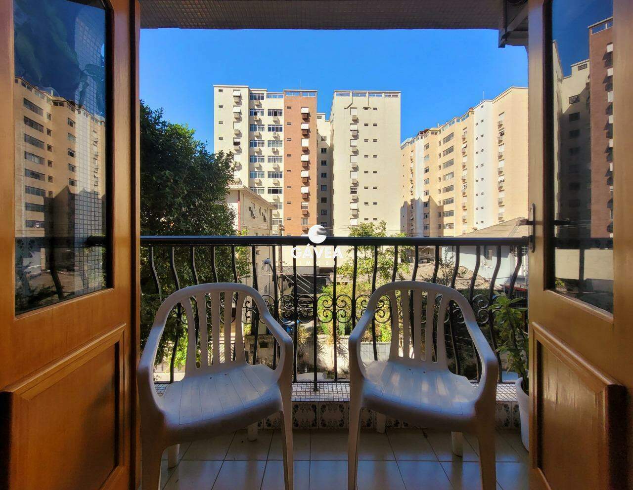 Apartamento à venda no Ponta da Praia: 