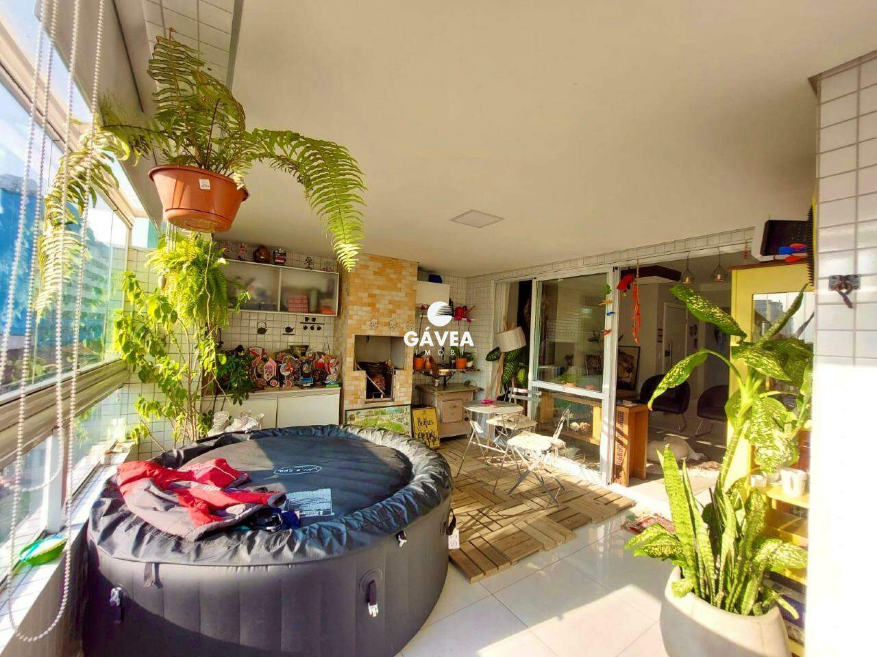 Apartamento à venda no Gonzaguinha: 