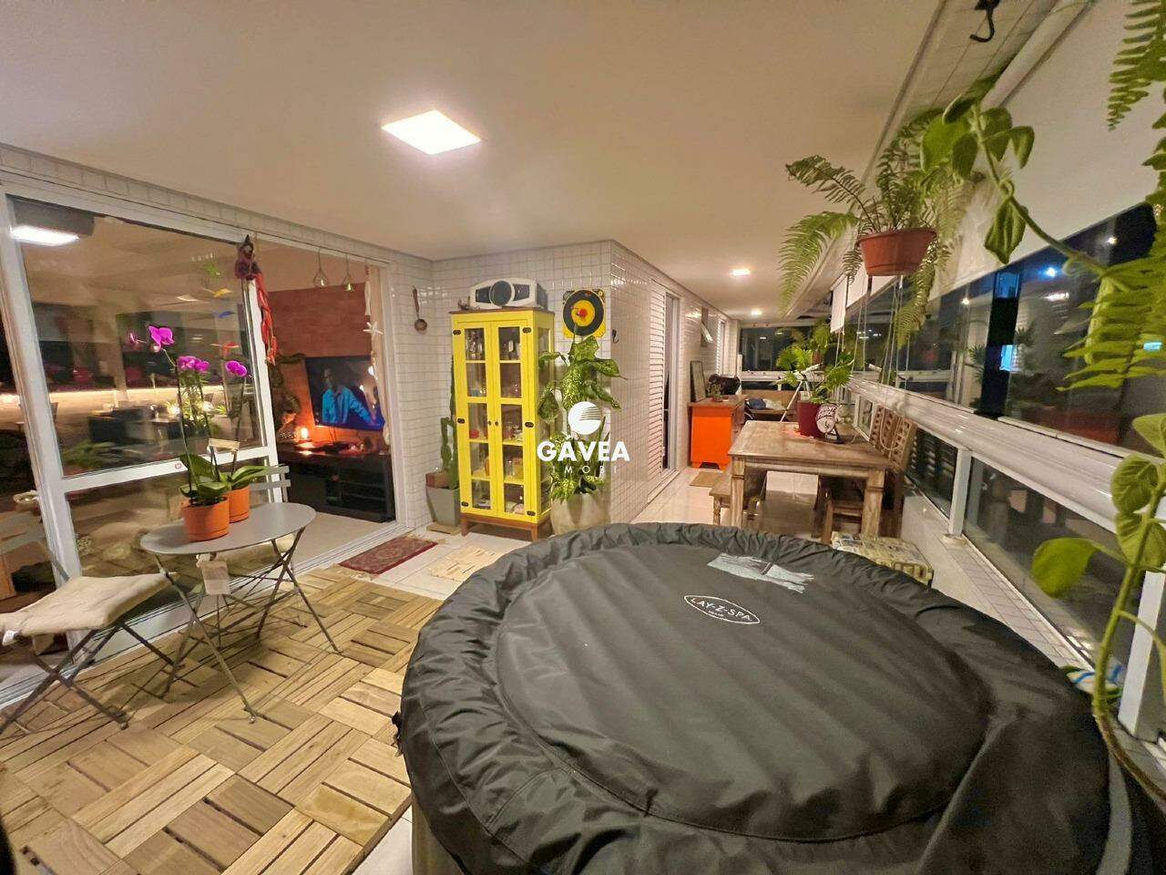 Apartamento à venda no Gonzaguinha: 