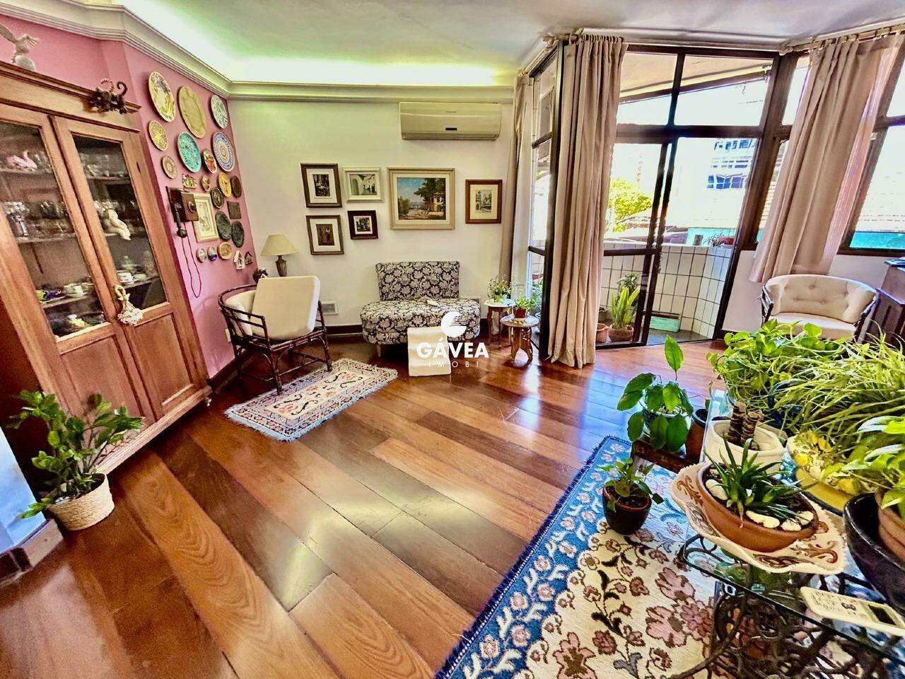 Apartamento à venda no Pompéia: 