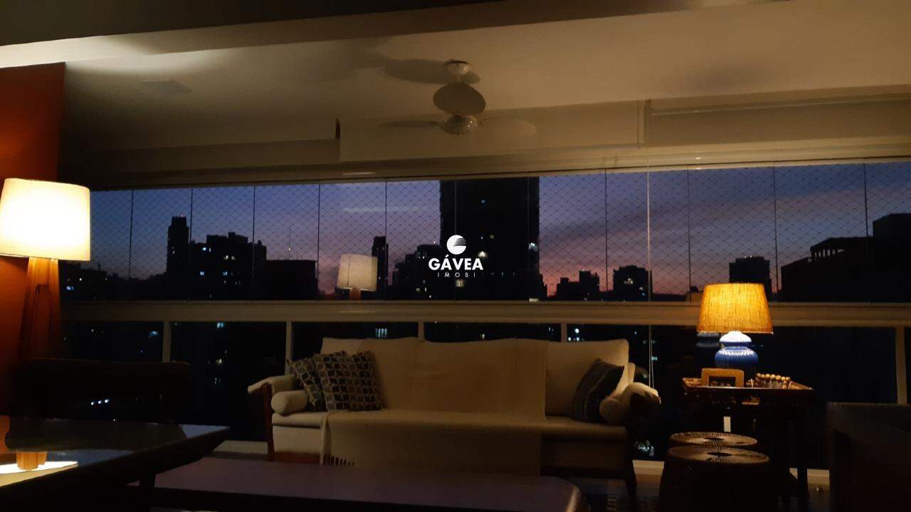 Apartamento à venda no Embaré: 