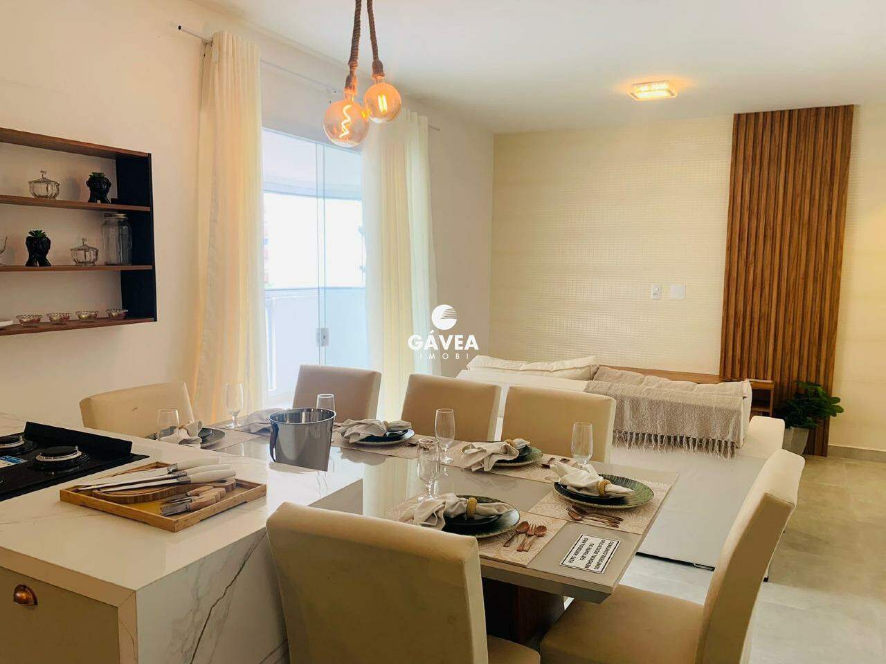 Apartamento à venda no Astúrias : 