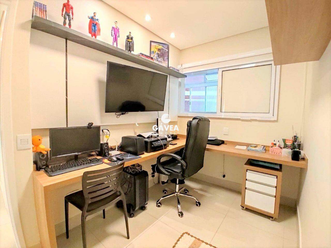 Apartamento à venda no Pitangueiras: 