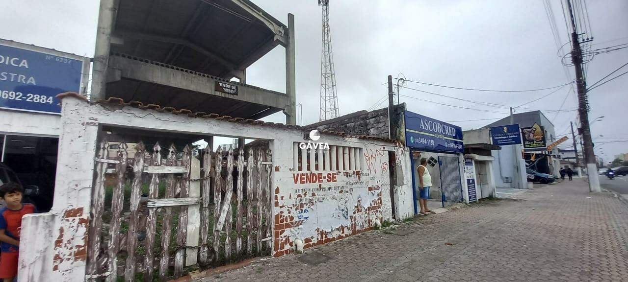 Terreno à venda no Tupi: FRENTE