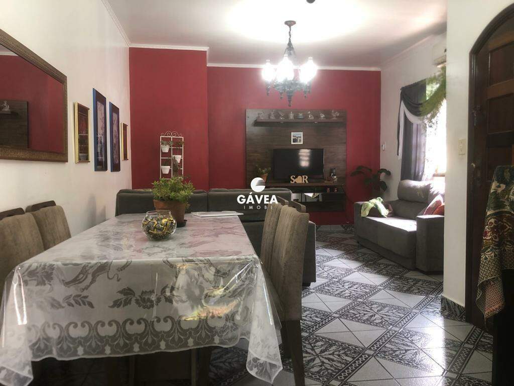 Casa à venda no Vila São Jorge: sala ampla para dois ambientes