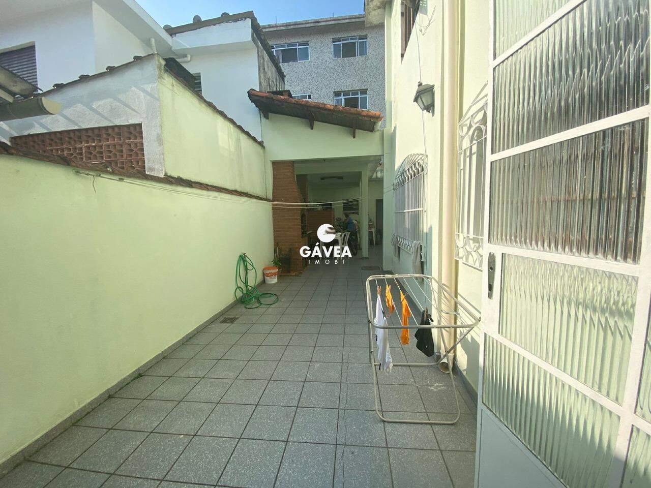 Sobrado à venda no Vila Valença: 