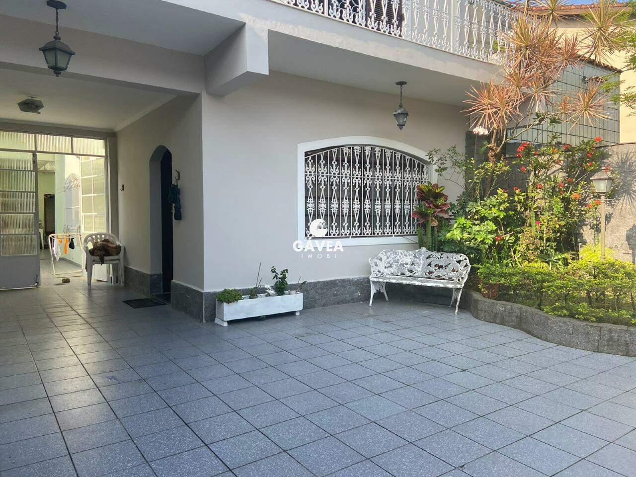 Sobrado à venda no Vila Valença: 