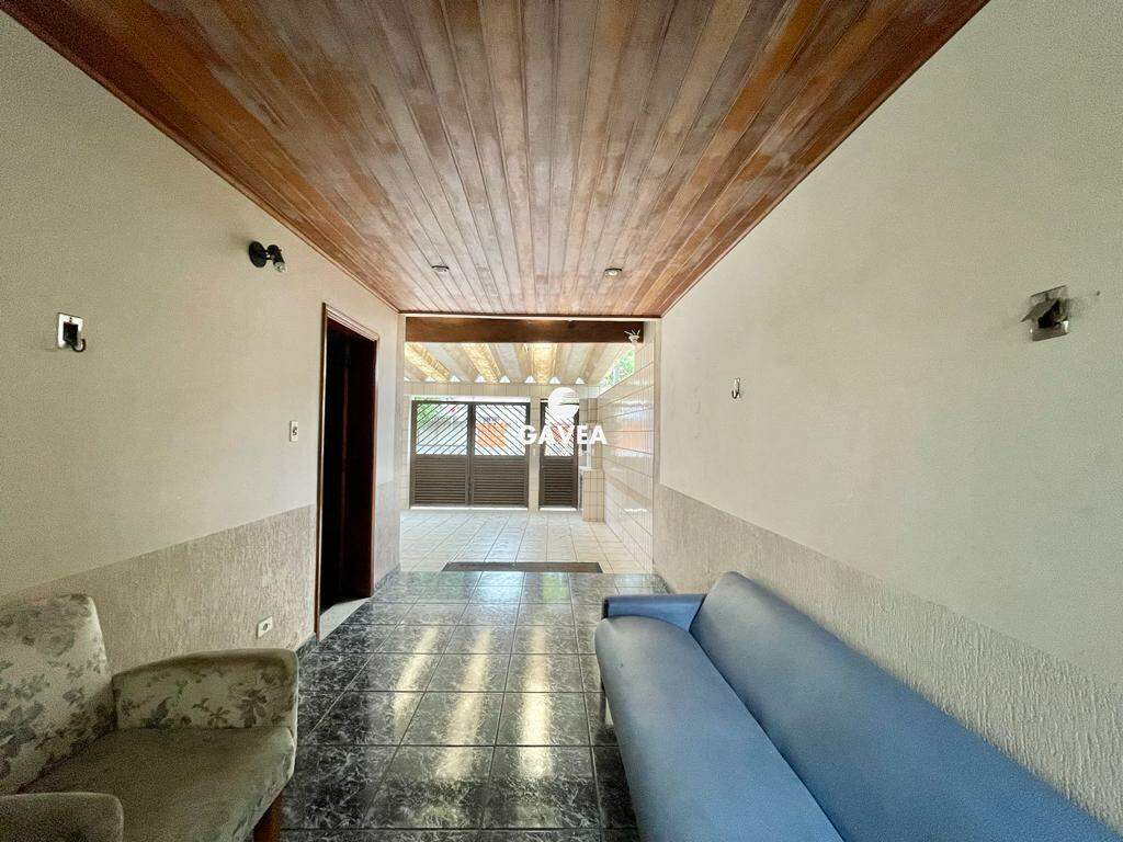 Sobrado à venda no Embaré: 