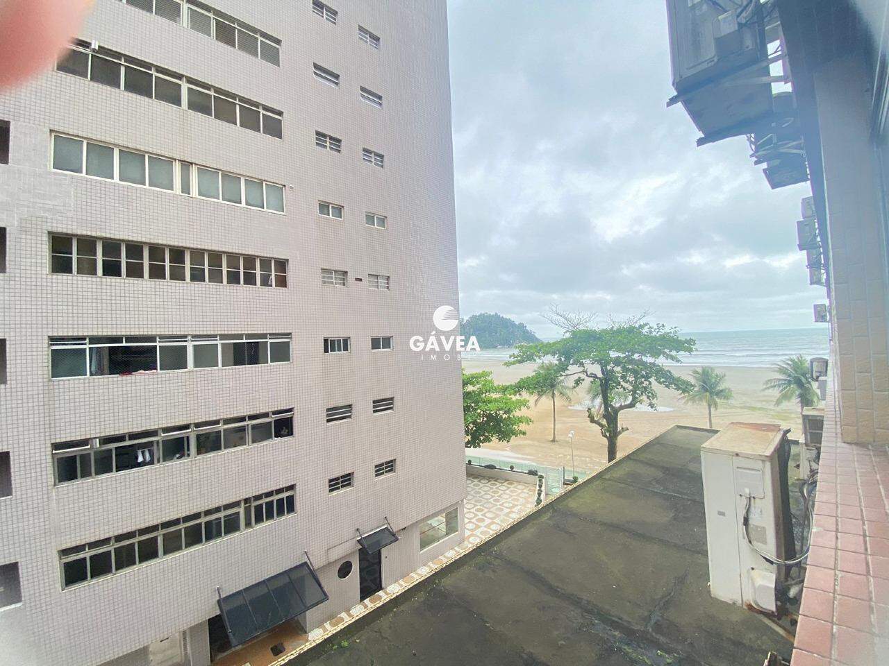 Apartamento à venda no José Menino: vista janela da sala