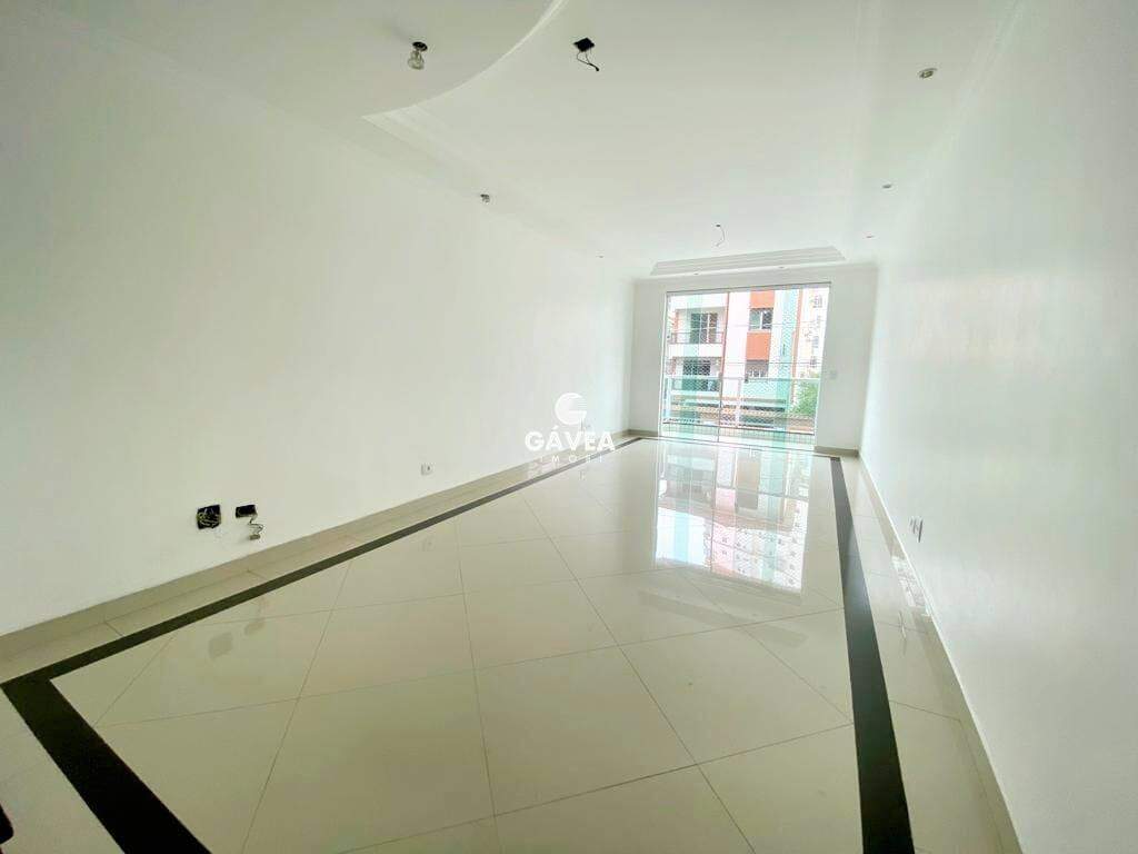 Casa à venda no Ponta da Praia: 