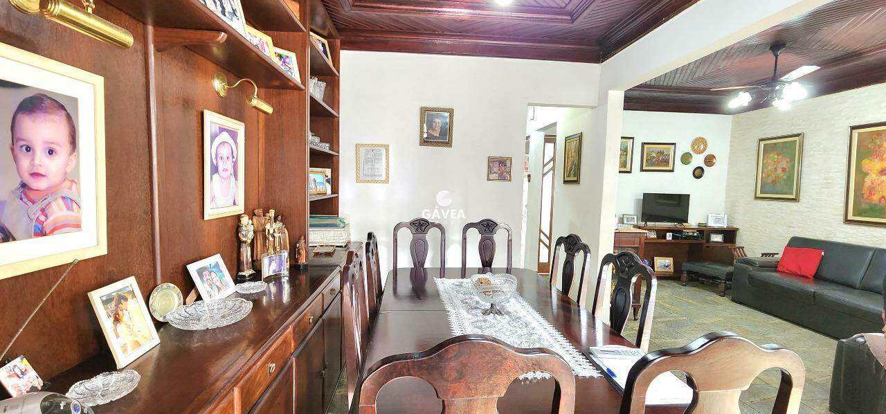 Sobrado à venda no José Menino: 