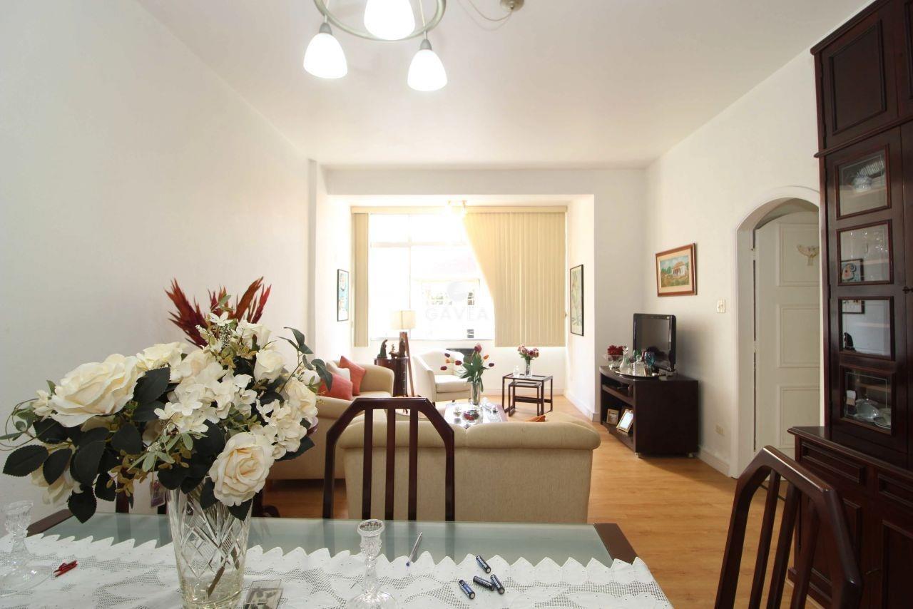 Apartamento à venda no Boqueirão: 