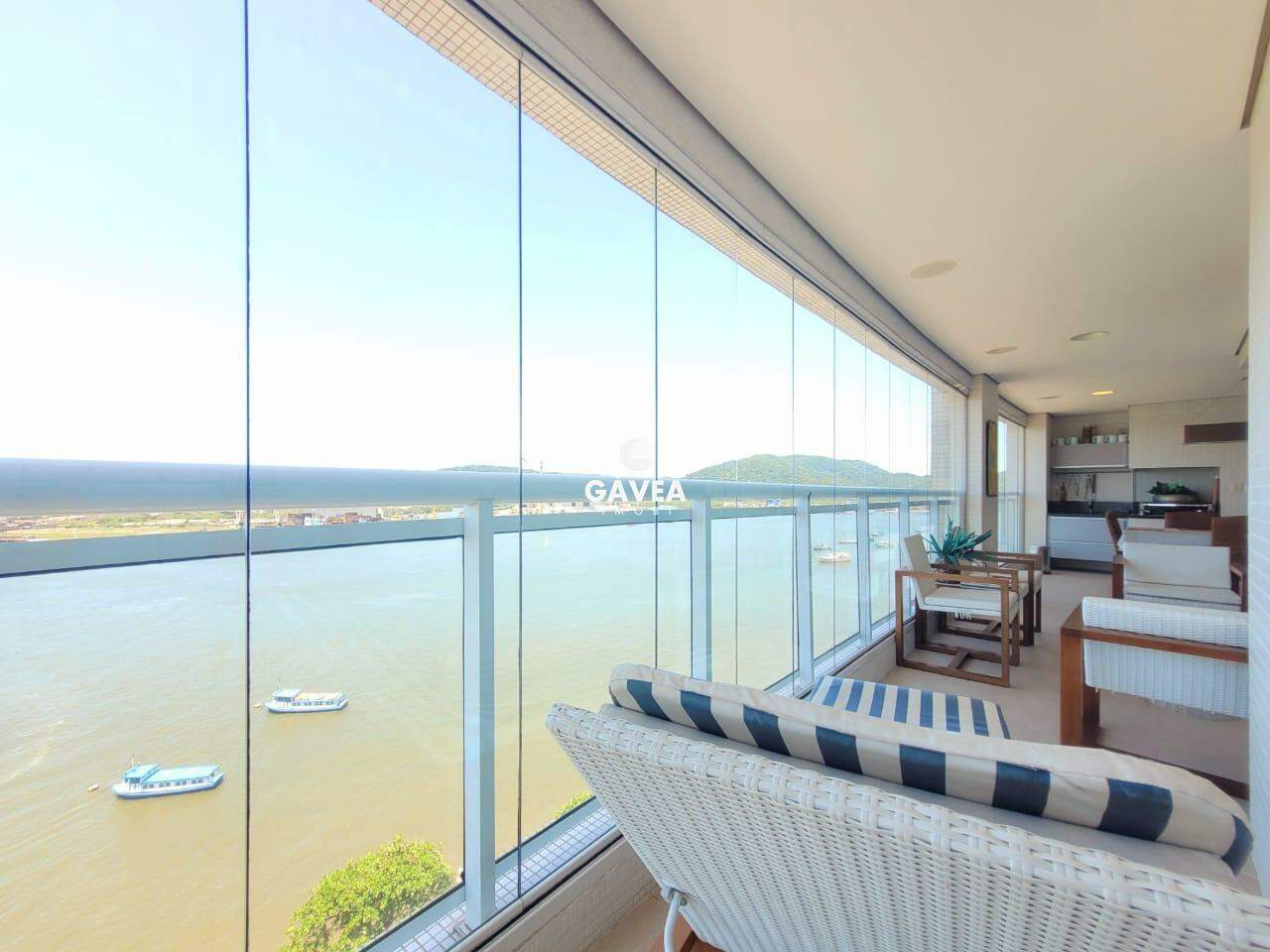 Apartamento à venda no Ponta da Praia: 