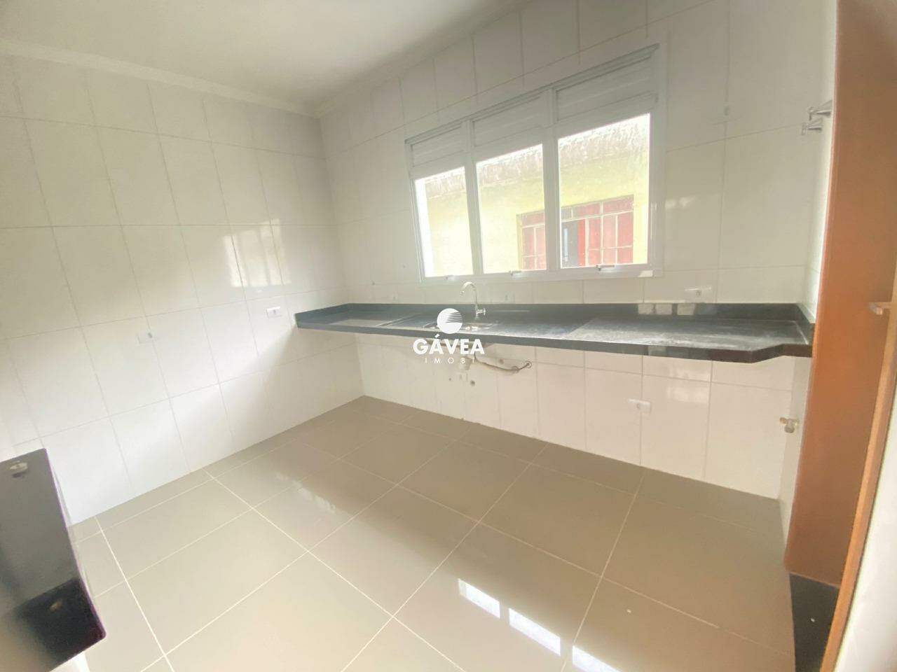 Sobrado à venda no Marapé: 