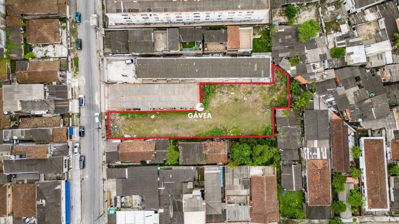 Terreno à venda no Parque São Vicente: 