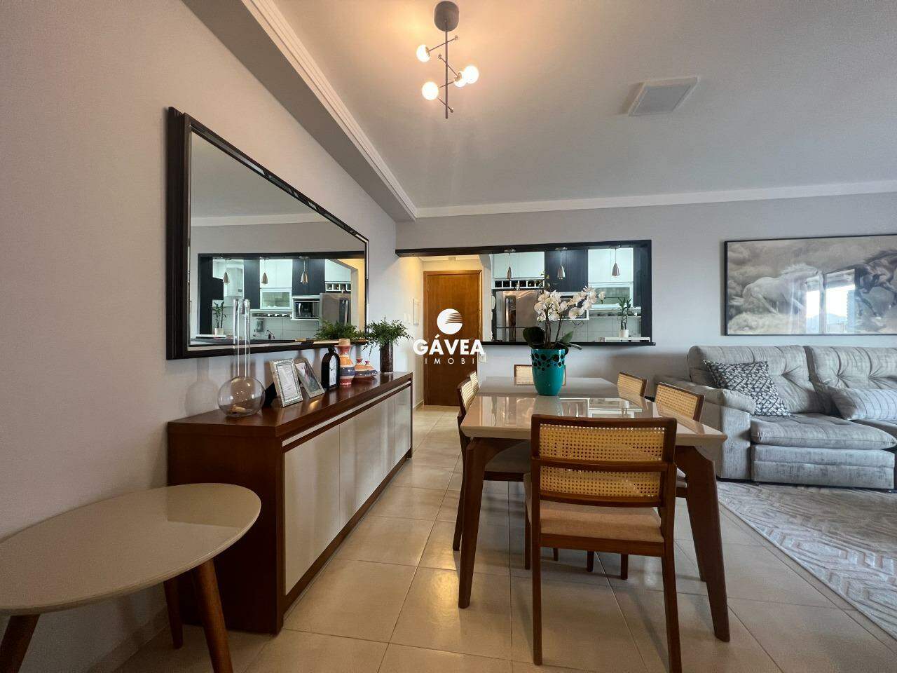 Apartamento à venda no Gonzaga: 