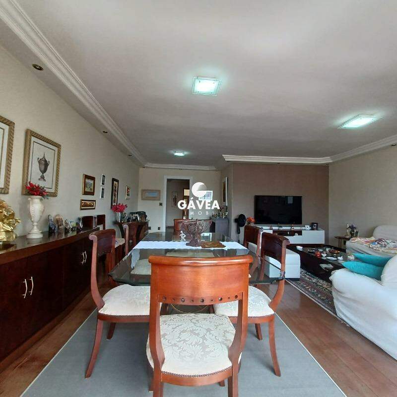 Apartamento à venda no Embaré: 