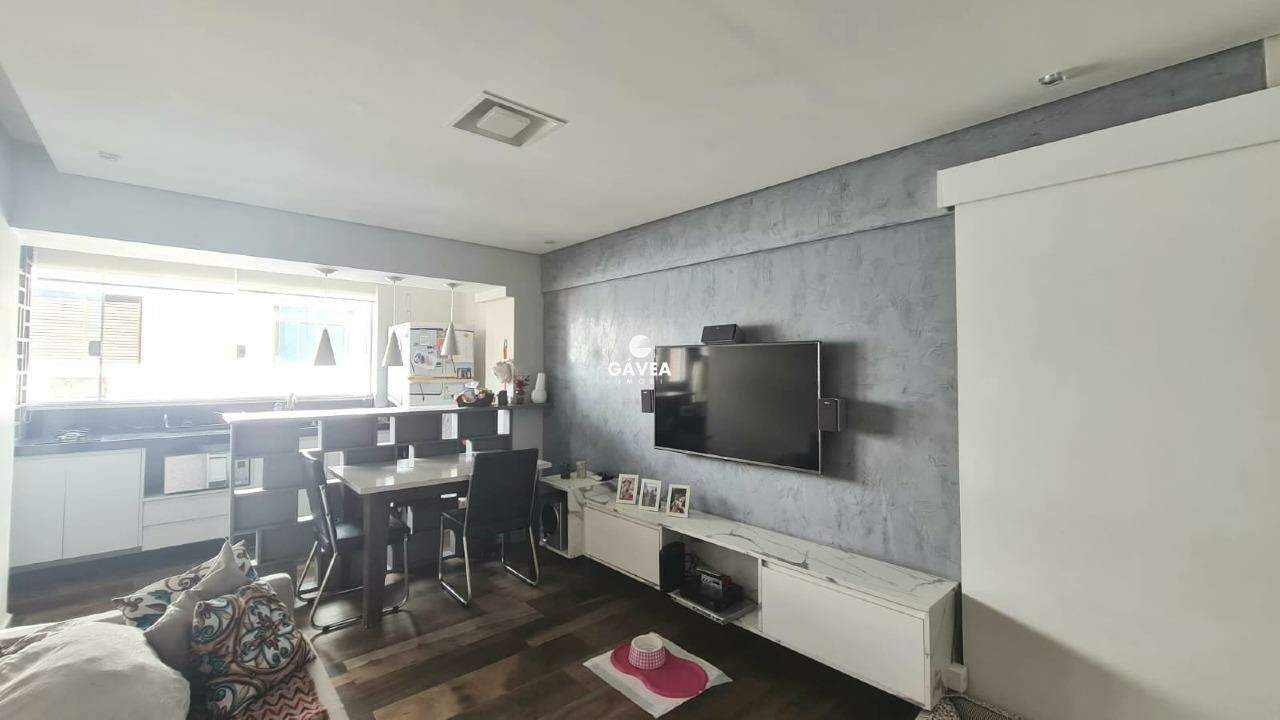 Cobertura à venda no Ponta da Praia: 