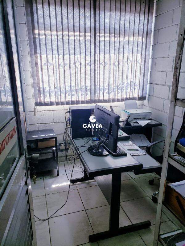 Galpão à venda no Vila Valença: 