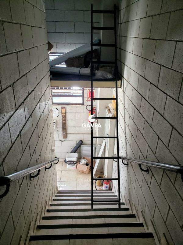 Galpão à venda no Vila Valença: 