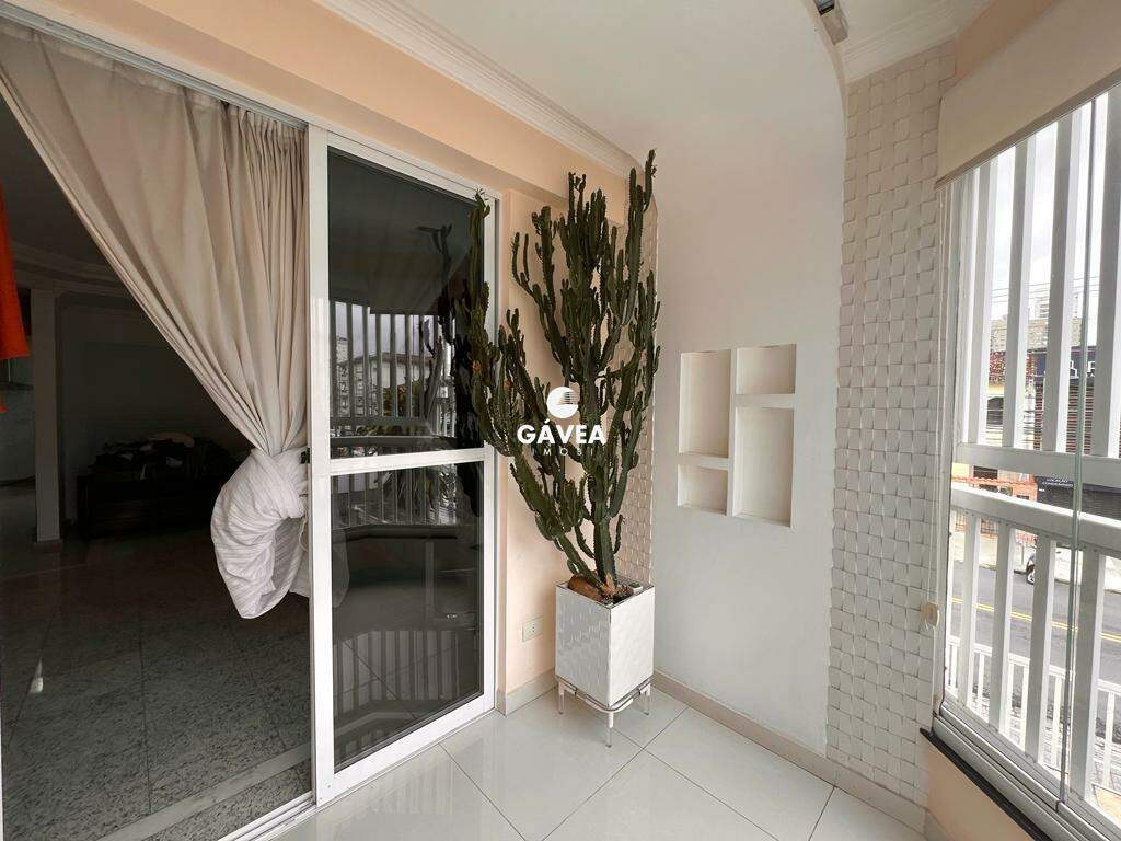 Casa à venda no Embaré: 