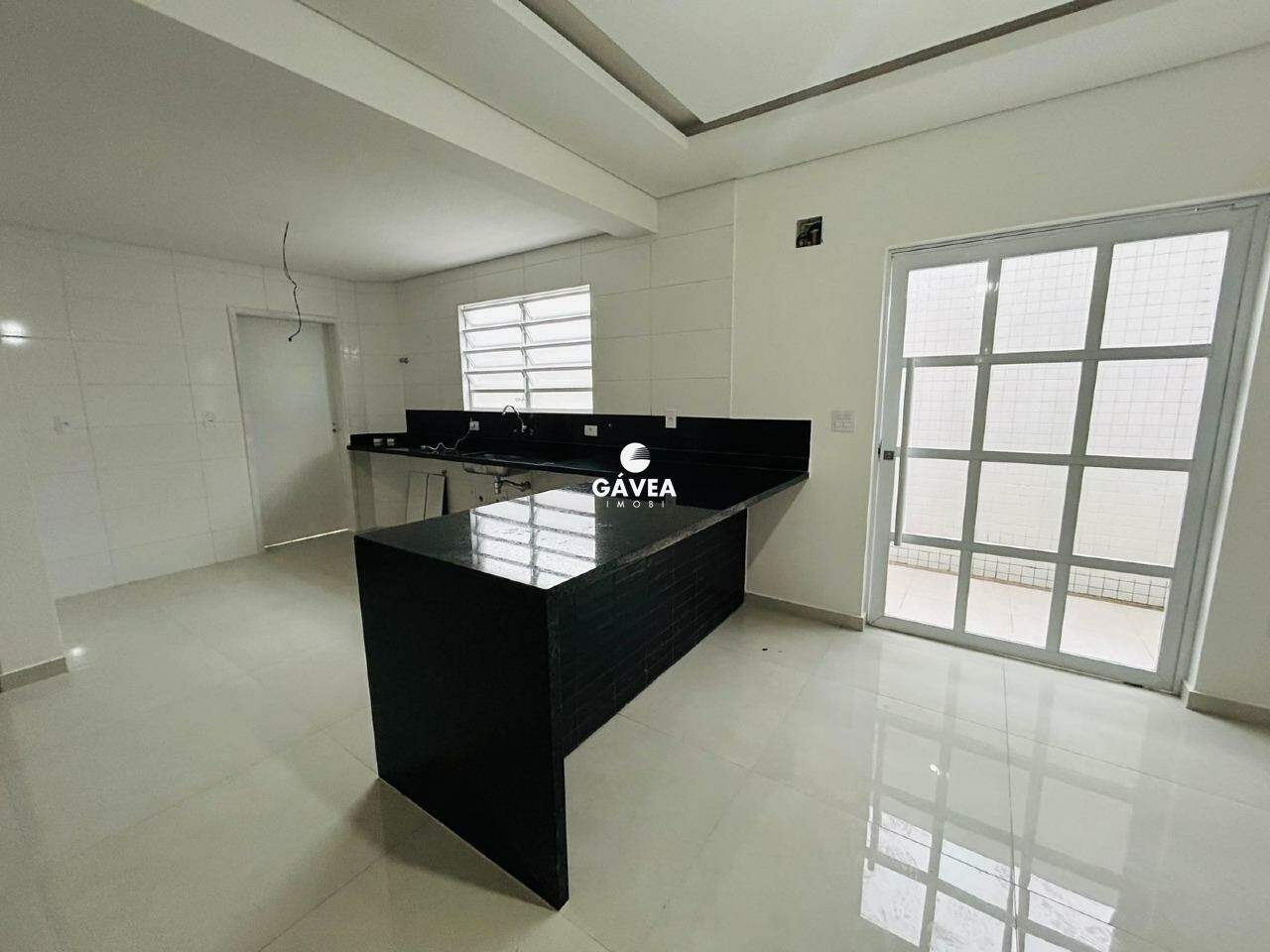 Casa à venda no Embaré: 