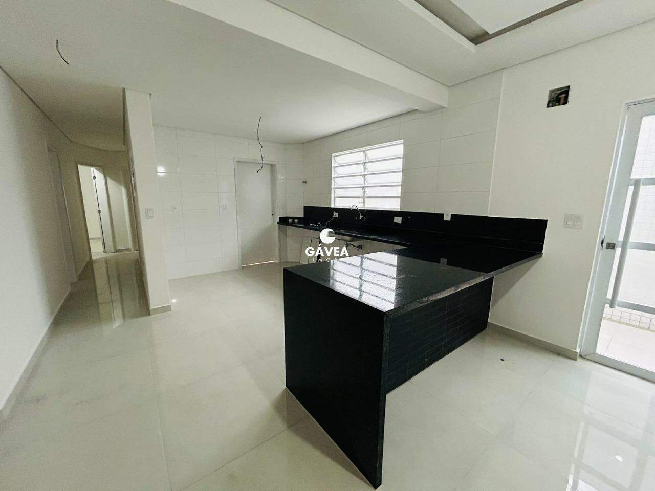 Casa à venda no Embaré: 