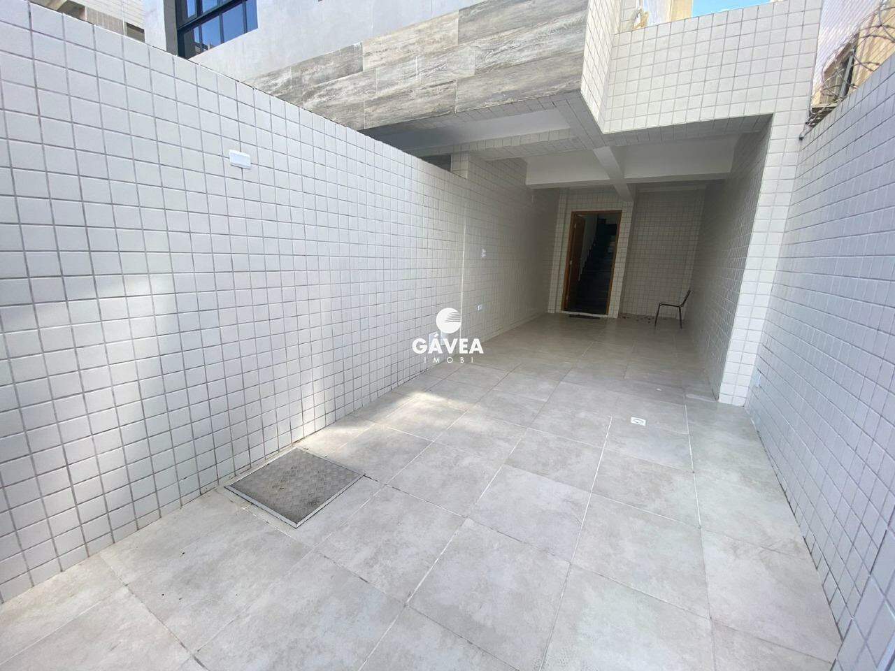 Casa à venda no Embaré: 