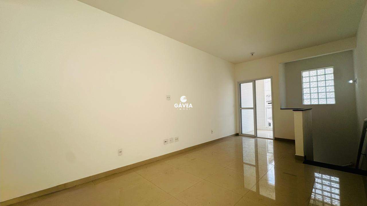 Casa à venda no Embaré: 