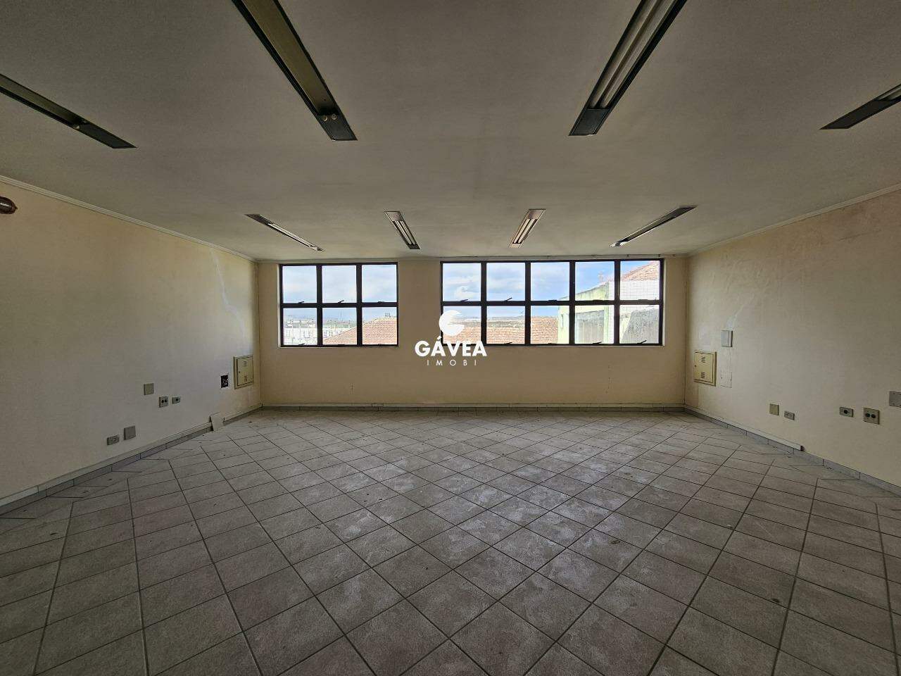 Prédio à venda no Vila Mathias: 