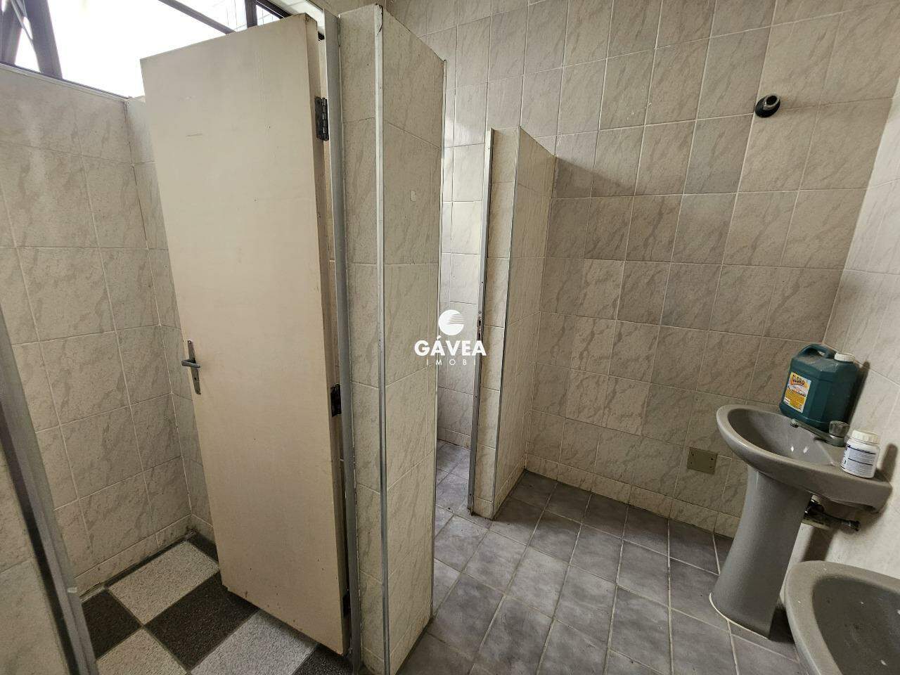 Prédio à venda no Vila Mathias: 