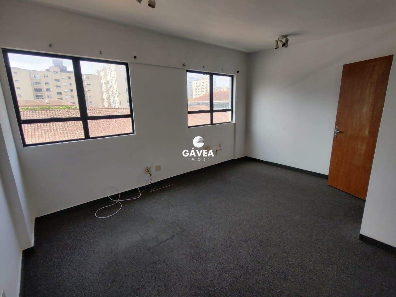 Conjunto Comercial/sala para aluguel no Boqueirão: 