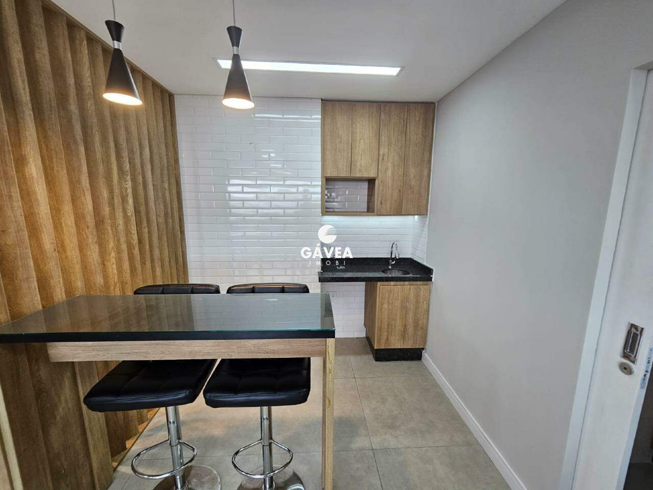 Conjunto Comercial/sala à venda no Centro: 