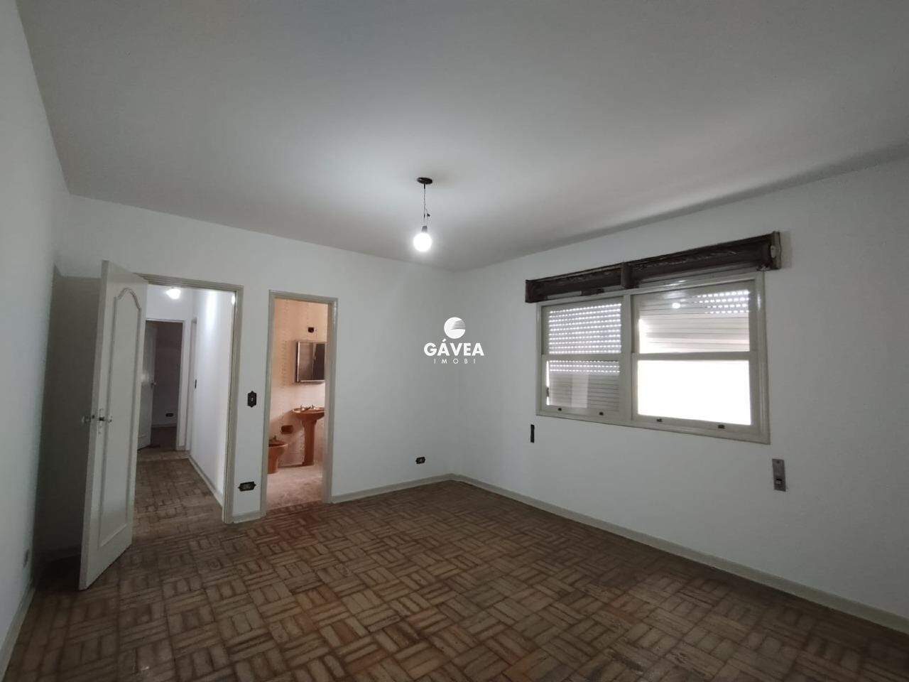 Apartamento à venda no Ponta da Praia: 