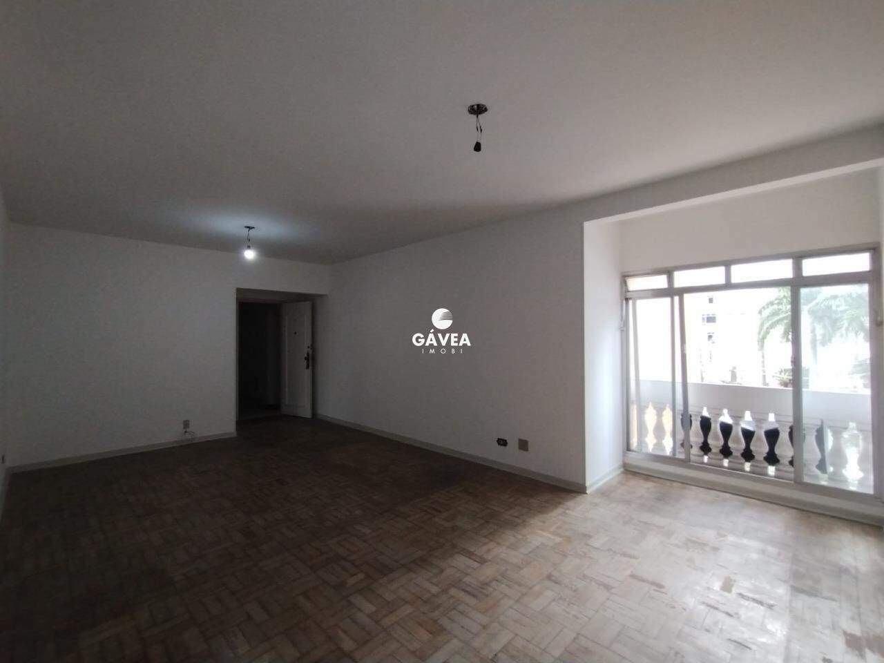 Apartamento à venda no Ponta da Praia: 