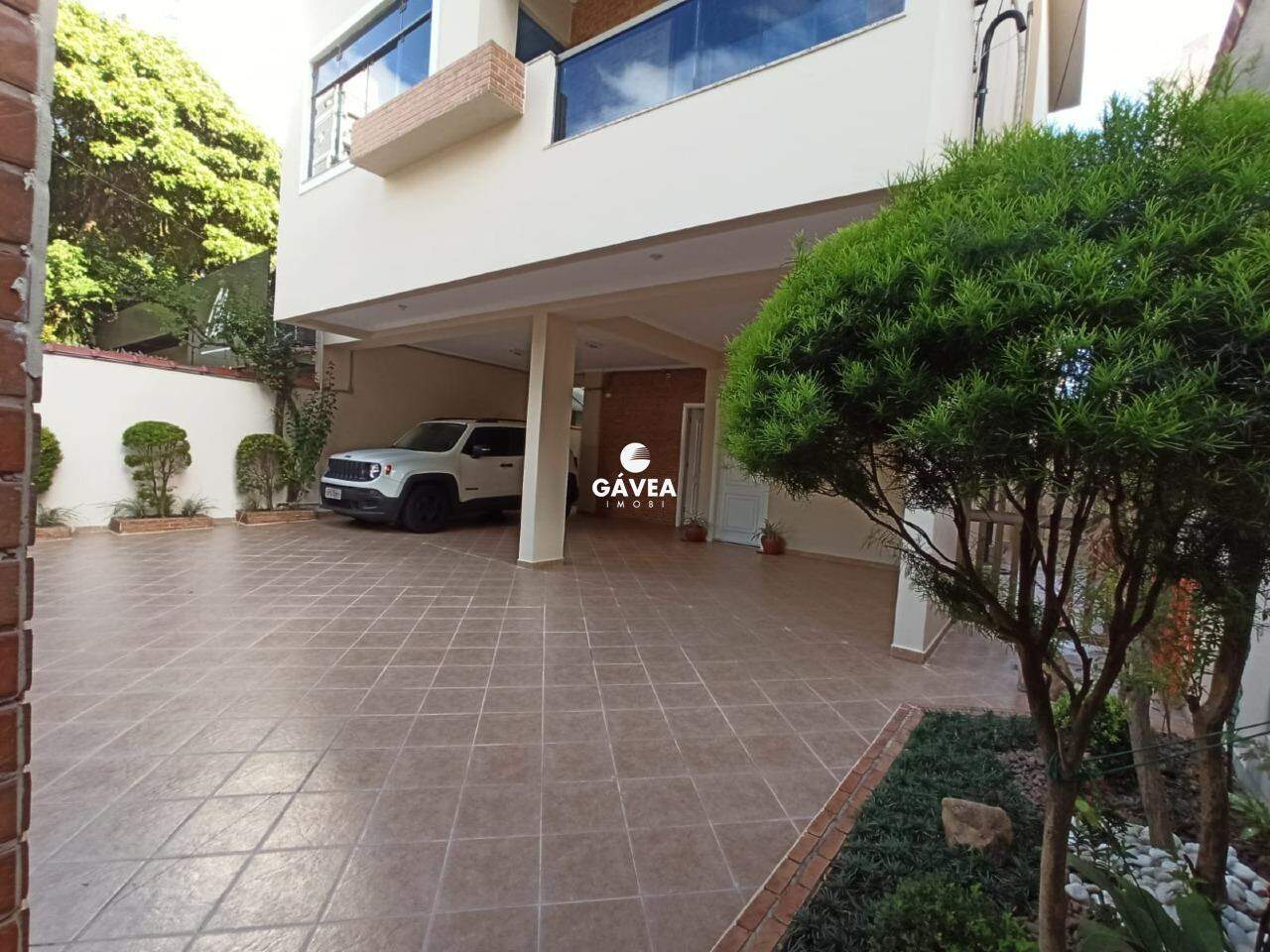 Casa para aluguel no Embaré: 